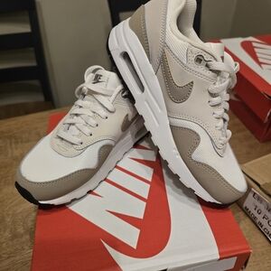 Nike Kids Cream and Tan Sneakers